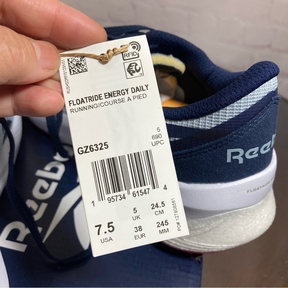 REEBOK FLOATRIDE ENERGY running/daily wear sneakers 7.5 blue & pink trim Bnib - Picture 5 of 9